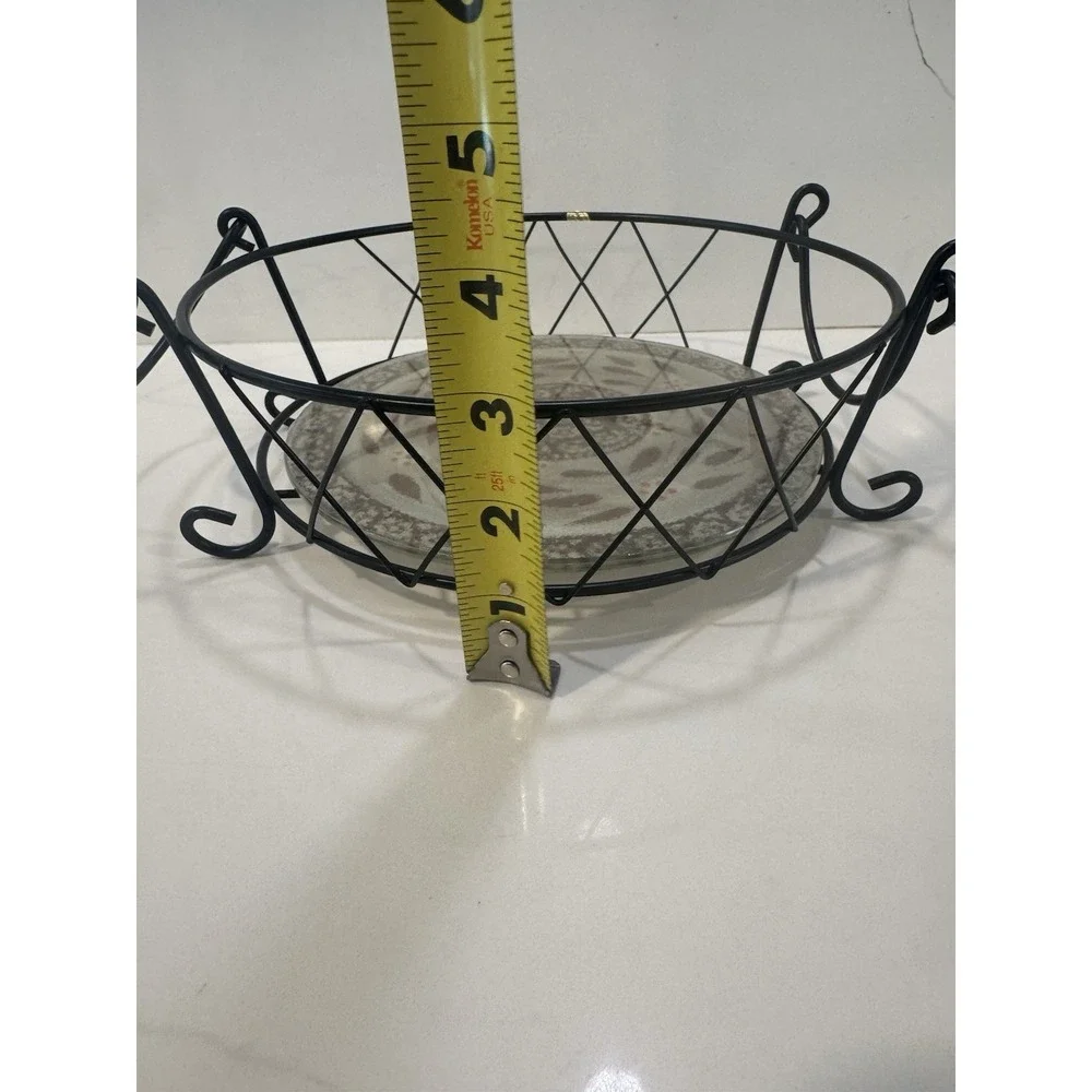 Temptations by Tara Old World Trivet and Wire Rack W Handles Vintage